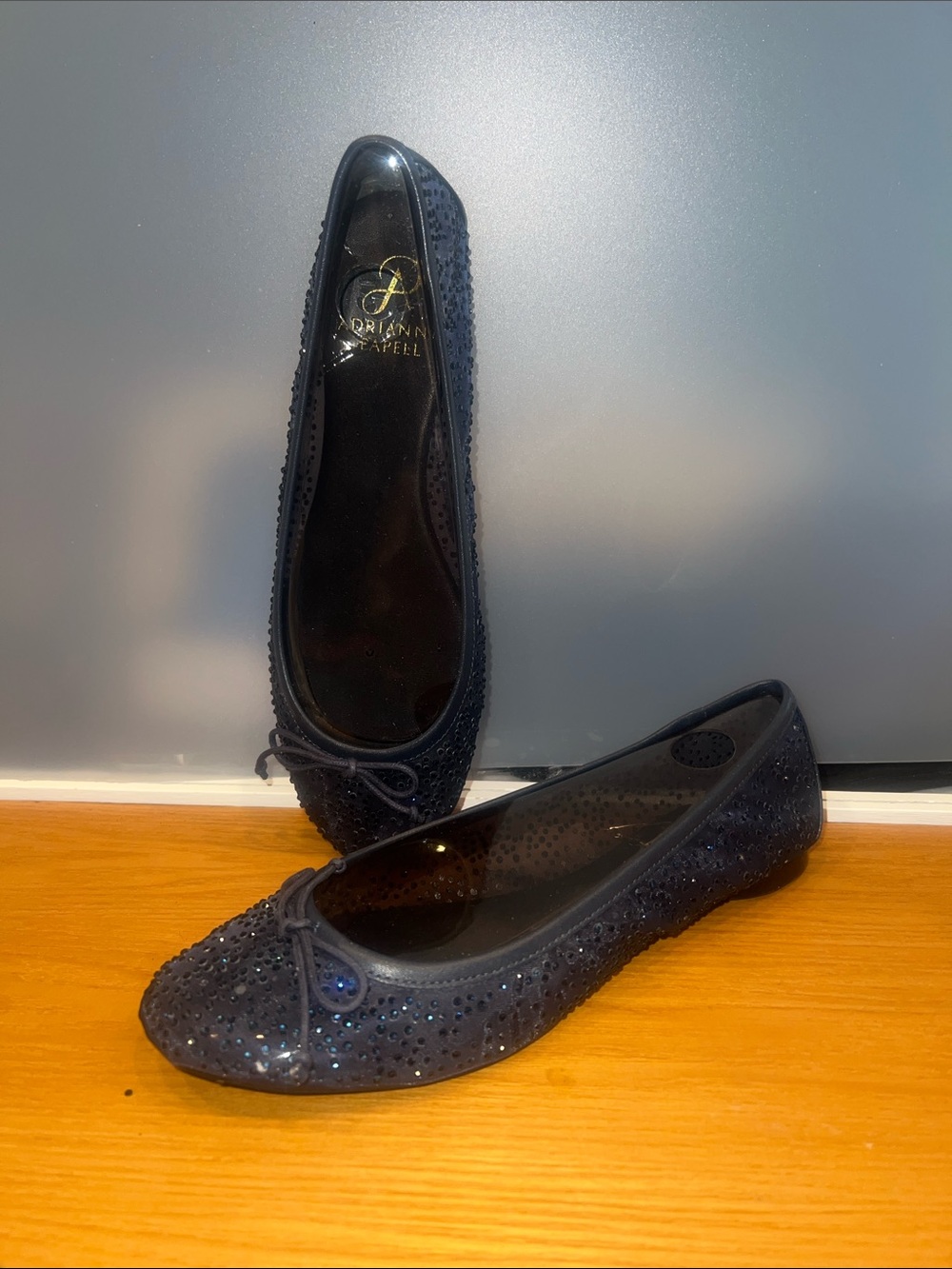 Adrianna papell blue glitter ballet flats 7 M
Ref: DS br SH